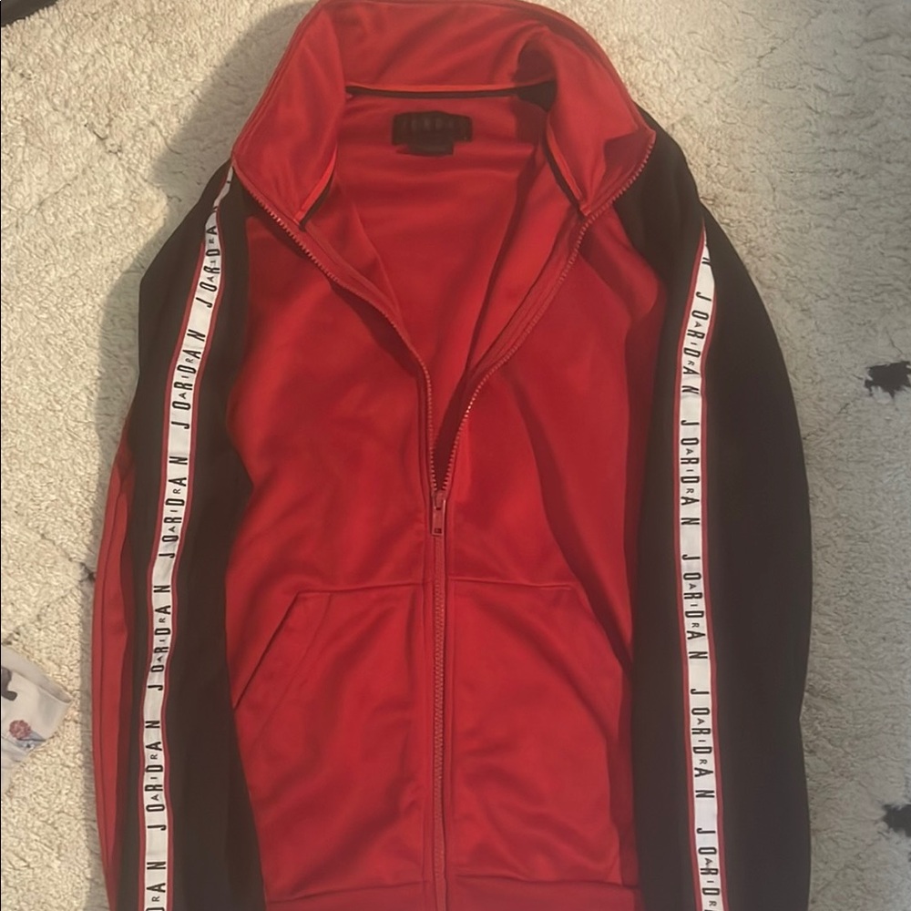 Jordan Men's Red and Black Sweater